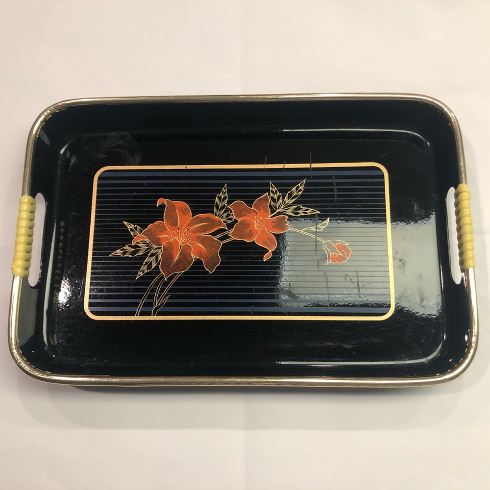 Vintage Japanese Lacquerware Tray with Hibiscus Design